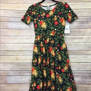 Beautiful Floral LuLaRoe Amelia Dress